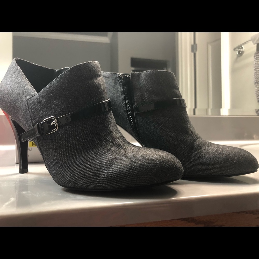 Nine West Marions Booties.  Grey/Black Size 7.5